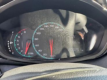 Chevrolet: Chevrolet Spark: 2016 г., 1 л — 13