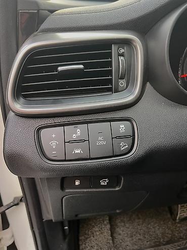 Kia: Kia Sorento: 2019 г., 2 л, Автомат, Бензин, Кроссовер — 12