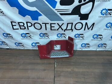 автомобили ауди а6: Подножки MAN