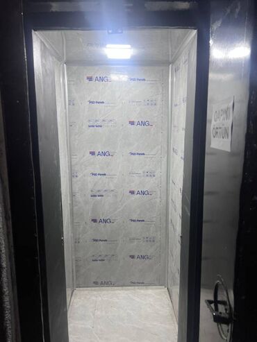 Sex, zavod və fabriklər: İstehsal üçün, Anbar və müxtəlif təyinatlı istifadələr üçün 637 Kv.m — 7