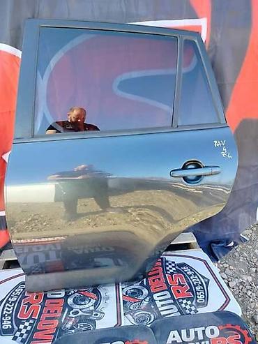 дубок u a: ZADNJA LEVA VRATA MIS SIVA ZA TOYOTA RAV 4 OD 2005. DO 2012. GOD. | — 1