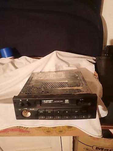 f30 dragon stop: Blaupunkt CAR 300 avtomobil maqnitofonu - Model: Blaupunkt CAR 300 — 1
