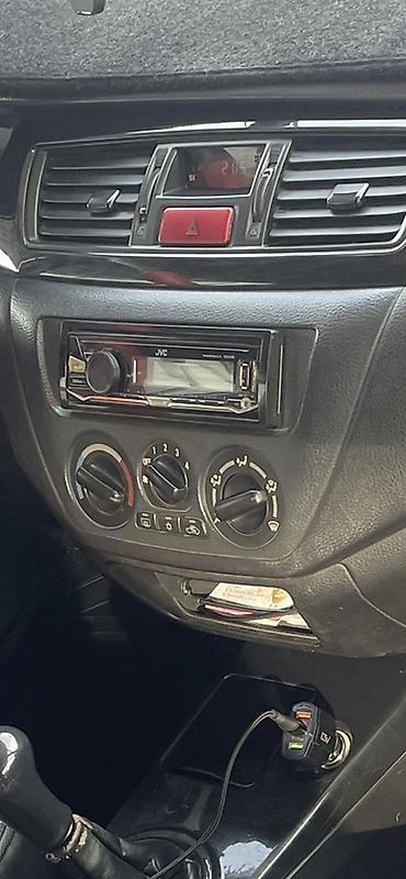 Другие автомобили: Продажа: компактный универсал серебристого цвета. Кузов и экстерьер — 2