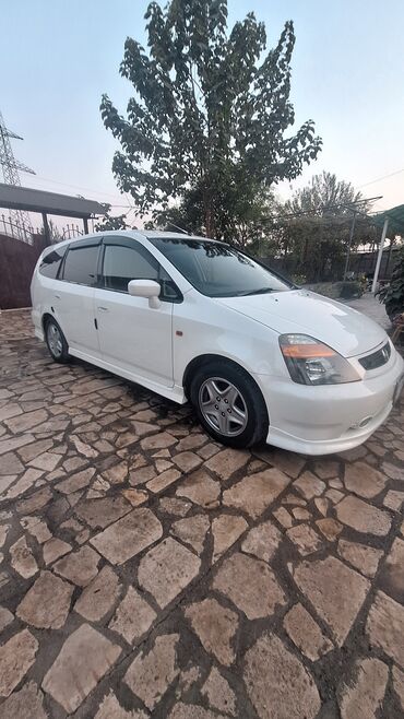 шины зимни: Honda Stream: 2001 г., 2 л, Автомат, Бензин, Универсал