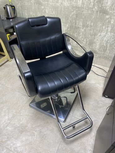 Salon, tibbi kreslolar: Saş kəsimi kreslosu