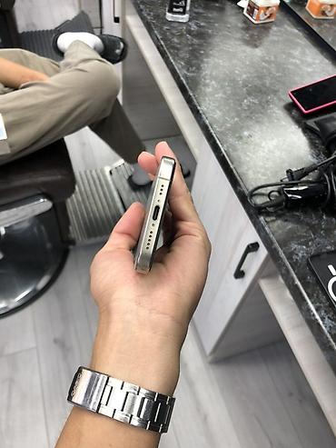 iphone se3: Срочно продаю IPhone 15 Pro 256 гб АКБ 88 Состояние идеальная Цвет — 5