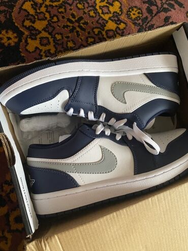 фирменные красовки: Кроссовки Nike Air Jordan 1 Low - Модель: низкие Air Jordan 1 Low -