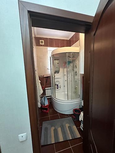 Продажа домов: 6 комнат, 169 м², 8 соток, Бишкек, Рабочий Городок Агентство недвижимости — 2