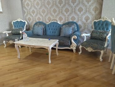 Комплекты диванов и кресел: Б/у, Классический диван, Диван, Без подьемного механизма, Нераскладной