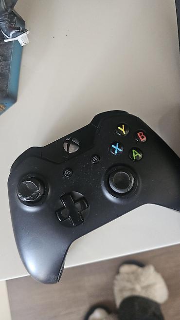 xbox 720: Игровая приставка Xbox One S All Digital Edition 1TB (Белая) Продаю — 3
