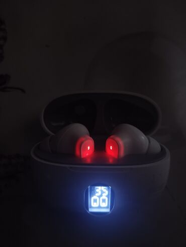 Mikrofonlar: Yeni Simsiz (Bluetooth) Qulaqcıqlar, Apple, rəng - Ağ