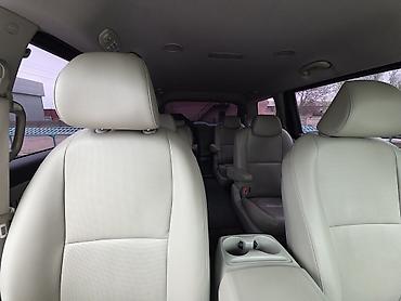 Kia: Kia Carnival: 2017 г., 2.2 л, Автомат, Дизель, Минивэн at lalafo.kg — 15 Kia: Kia Carnival: 2017 г., 2.2 л, Автомат, Дизель, Минивэн — 15