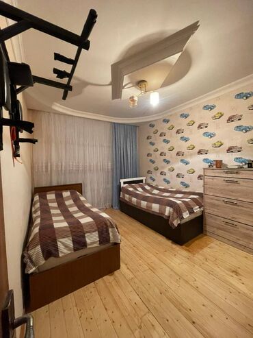 Köhnə tikili: Bakı, 4 otaqlı, Köhnə tikili, m. Həzi Aslanov, 100 kv. m — 8