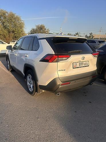 range rover 2011: Toyota RAV4: 2021 г., Кроссовер — 3