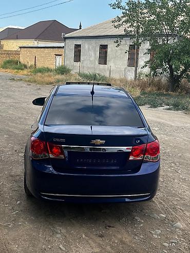 07 2012: Chevrolet Cruze: 1.4 l | 2012 il 300000 km Sedan — 3