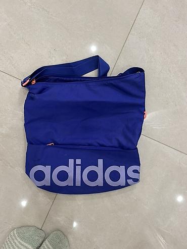 Спорттук сумкалар: Сумка через плечо Adidas, синего цвета оригинал! в отличном — 1