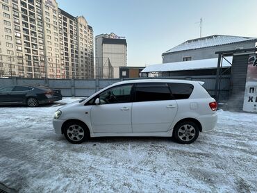 Toyota: Toyota Ipsum: 2003 г., 2.4 л, Автомат, Бензин, Минивэн