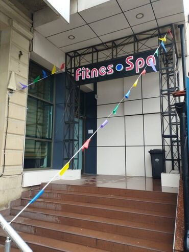 Digər kommersiya daşınmaz əmlakı: Nərimanov metrosuna yaxin 330 kv sahəsi olan obyekt fitnes spa -da lalafo.az — 14 Digər kommersiya daşınmaz əmlakı: Nərimanov metrosuna yaxin 330 kv sahəsi olan obyekt fitnes spa — 14