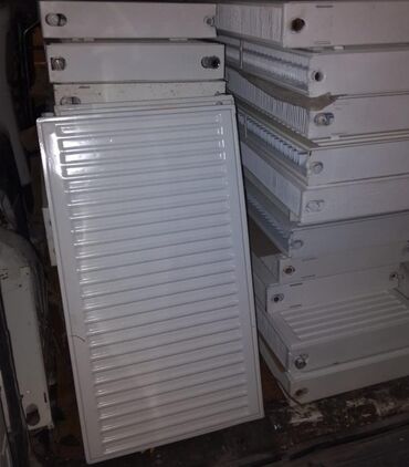 panel radyatör: Panel radiator 80sm biri 50₼ təcili satılır say az qalıb Yaxşı