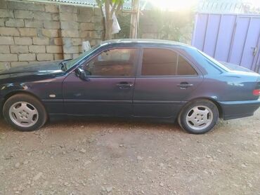 Perodua: Mercedes-Benz C 180: 1.8 l | 1998 il Sedan