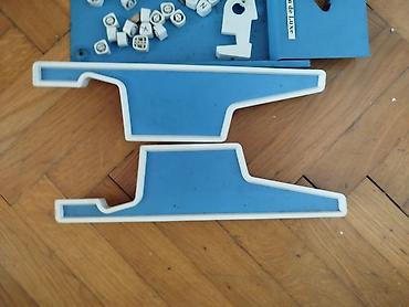 ikea predsoblja: Beli dugmici za pisacu masinu — 1