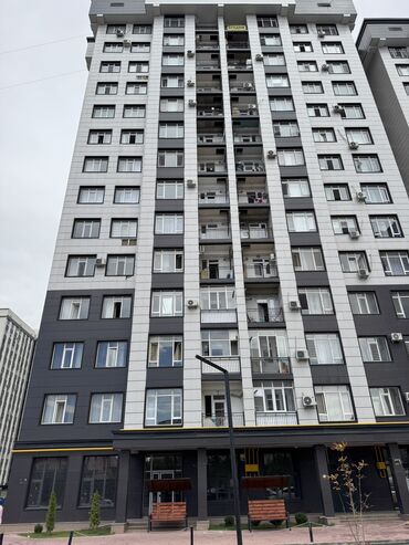 с подселением парень: 1 бөлмө, 42 кв. м, Элитка, 2 кабат, Евроремонт