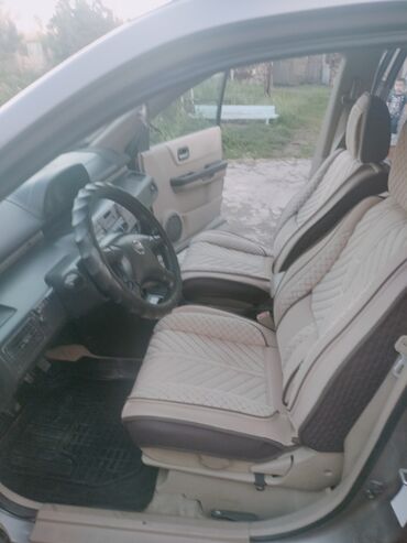 Nissan: Nissan X-Trail: 2002 г., 2.2 л, Механика, Дизель, Внедорожник