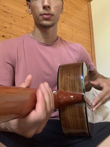 Klassik gitaralar: Klassik gitara, İşlənmiş, Ünvandan götürmə, Ödənişli çatdırılma -da lalafo.az — 4 Klassik gitaralar: Klassik gitara, İşlənmiş, Ünvandan götürmə, Ödənişli çatdırılma — 4