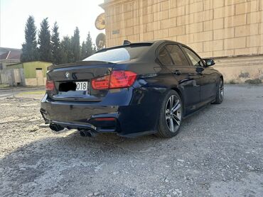 BMW: BMW 3 Seriyası sedan – M paketli görünüş, qara eksteryer və dəri — 12