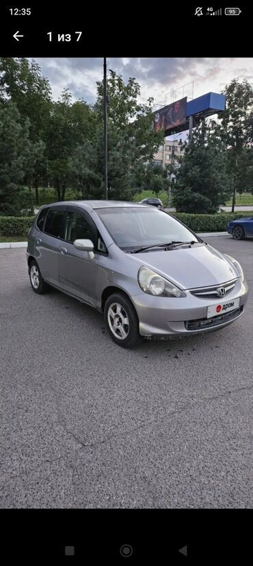 Honda: Honda Fit: 2007 г., 1.3 л, Вариатор, Бензин