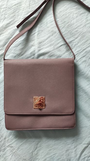 сумка красивая: Новая сумка Орифлейм! Красивый универсальный нежно сливовый цвет!
