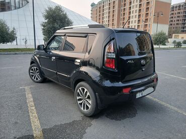 Kia: Kia Soul: 1.6 l | 2009 il Krossover — 9