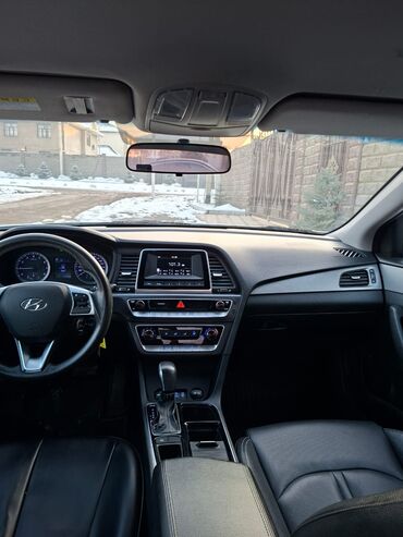 Hyundai: Hyundai Sonata: 2019 г., 2 л, Типтроник, Газ, Седан — 7