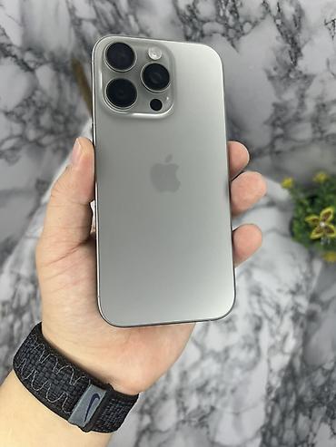 Apple iPhone: IPhone 16 Pro, Natural Titanium — 10
