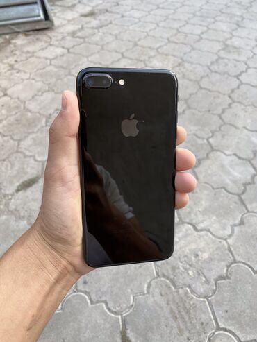 Apple iPhone: IPhone 7 Plus, 256 ГБ, Jet Black, Чехол, 100 %