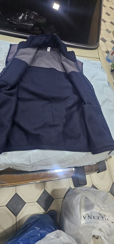 Jiletlər: Jiletlər — 8