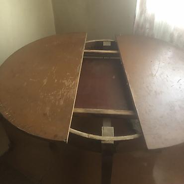 qədimi masa: Antik masa diametri 94 sm hundurluyi 75 sm vatsapa yazın — 2