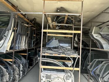 Другие детали кузова: Авторазбор .Ош .продаем Автомобильные Запчастей различных марок и — 12