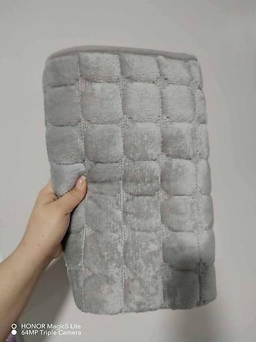 Prekrivači za nameštaj: Neklizajući — 10