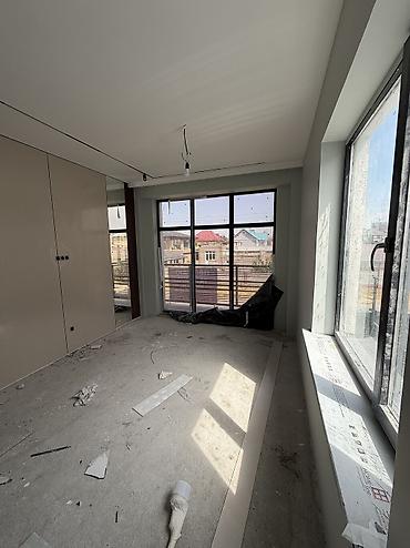 Продажа таунхаусов: 5 комнат, 160 м², 2 соток, Электричество — 16