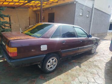 Audi: Audi 100: 2.3 л, Механика, Бензин, Седан