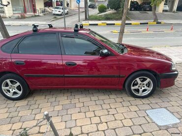 Toyota: Toyota Avensis: 1.6 l. | 1999 έ. Λιμουζίνα — 6