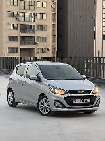 аренда авто джаз: Chevrolet Spark: 2019 г., 1 л, Бензин, Хэтчбэк — 1