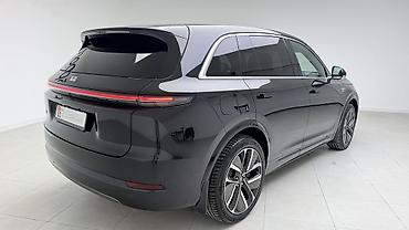 Lixiang: Lixiang L7: 2024 г., 1.5 л, Автомат, Электромобиль, Внедорожник — 4