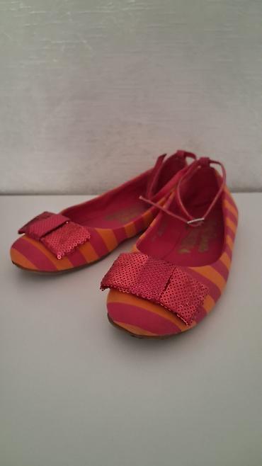 Krossovkalar: Krossovkalar, Ölçü: 35, Qız üçün — 10