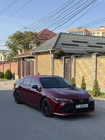 Toyota Avalon: 2018 г., Гибрид, Седан