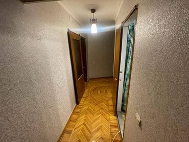 Köhnə tikili: Bakı, 3 otaqlı, Köhnə tikili, m. Nəriman Nərimanov, 90 kv. m — 3