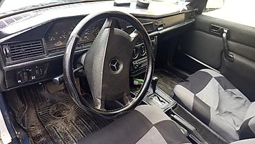 bmw f10 lip: Mercedes-Benz 190E (W201) sedan - Kuzov: ağ rəng, 4 qapılı, klassik — 4
