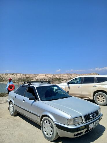 ауди с4 кузов а6: Audi 80 2.0 E, седан, серебристый цвет. Особенности и комплектация: -