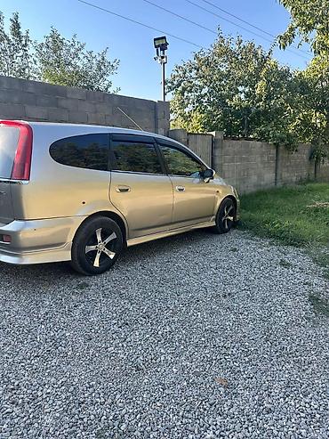 step wgn: Honda Stream: 2002 г., 1.7 л, Автомат, Бензин, Универсал — 4